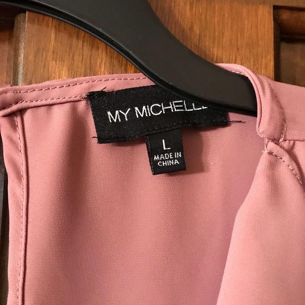 Pink Blouse 🎀 - Picture 3 of 4